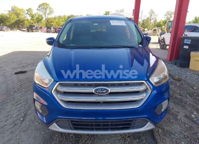 Photo 6 of 2017 Ford Escape SE (VIN 1FMCU0G92HUF04457)