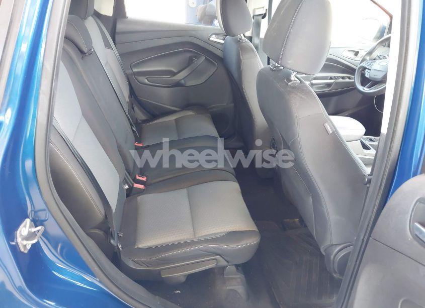 Photo 8 of 2017 Ford Escape SE (VIN 1FMCU0G92HUF04457)