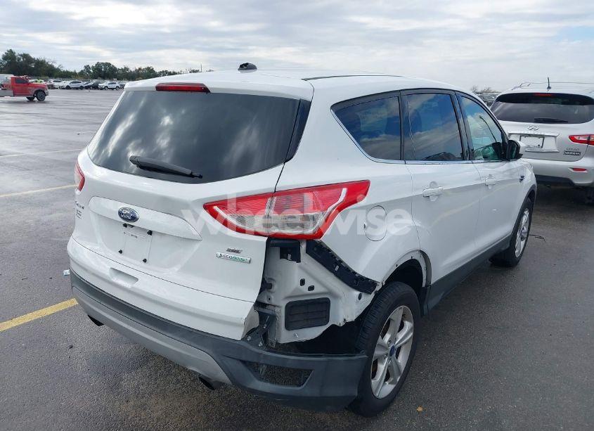 Photo 4 of 2014 Ford Escape SE (VIN 1FMCU0G93EUA85403)