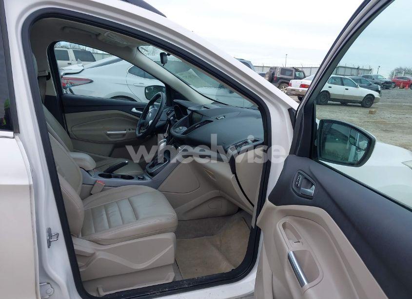Photo 5 of 2014 Ford Escape SE (VIN 1FMCU0G93EUB22207)