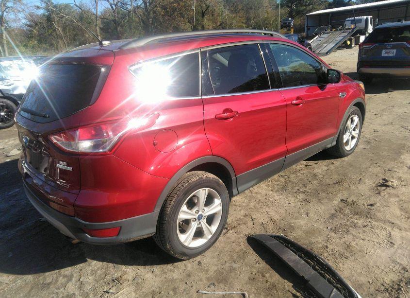 Photo 4 of 2015 Ford Escape SE (VIN 1FMCU0G93FUA14283)