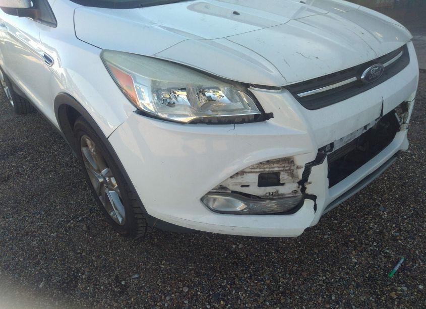 Photo 13 of 2015 Ford Escape SE (VIN 1FMCU0G93FUA14588)
