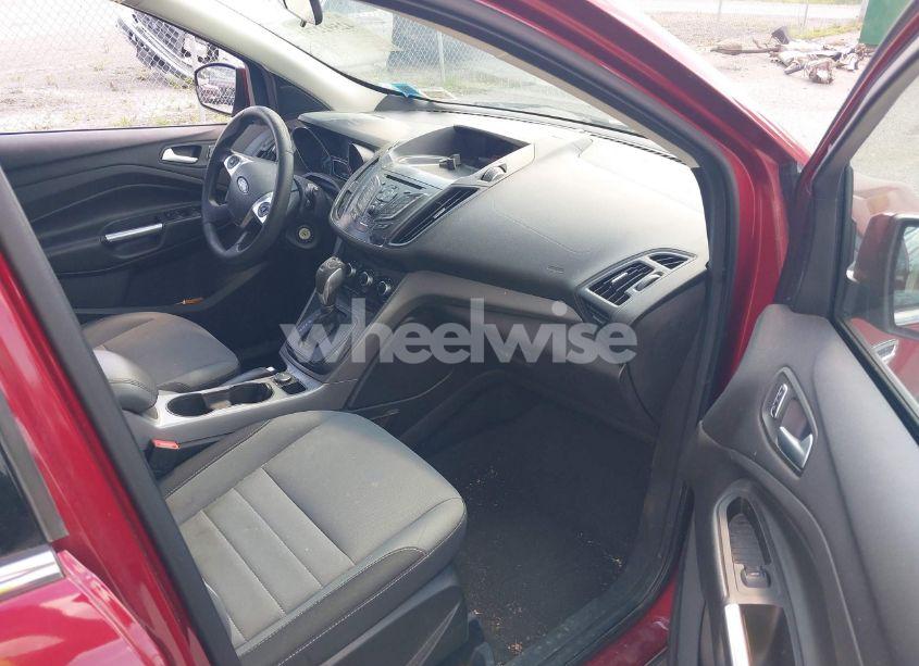 Photo 5 of 2015 Ford Escape SE (VIN 1FMCU0G93FUA15689)