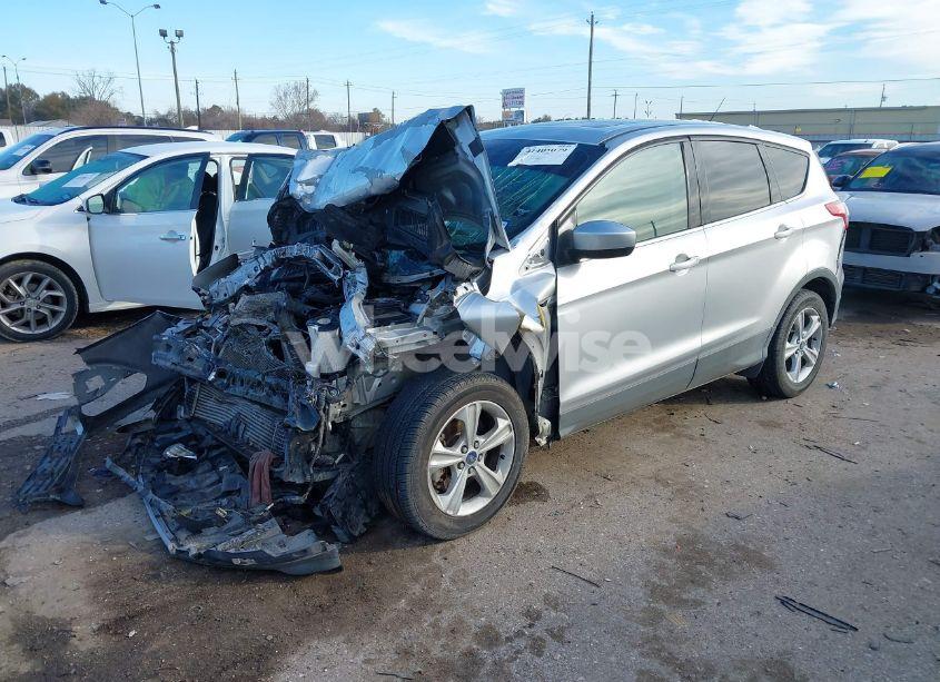 Photo 2 of 2015 Ford Escape SE (VIN 1FMCU0G93FUA67775)