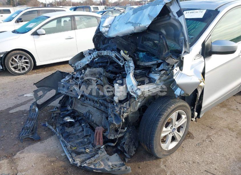 Photo 6 of 2015 Ford Escape SE (VIN 1FMCU0G93FUA67775)