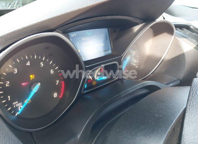 Photo 7 of 2015 Ford Escape SE (VIN 1FMCU0G93FUA67775)