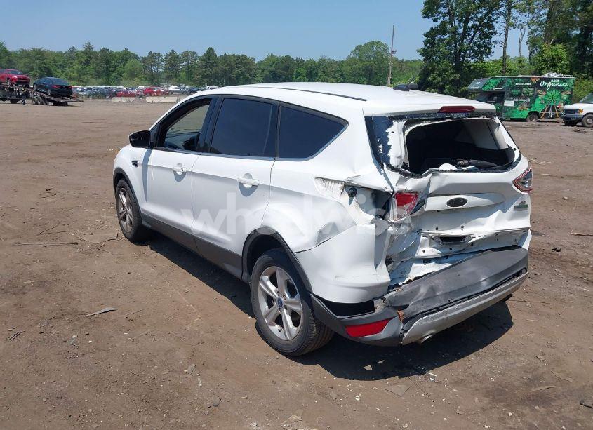 Photo 3 of 2015 Ford Escape SE (VIN 1FMCU0G93FUB38571)