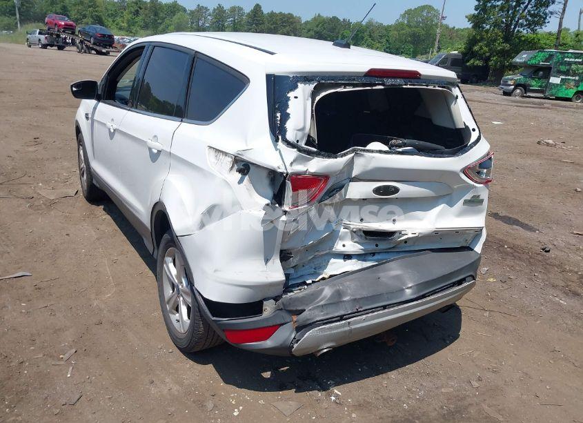 Photo 6 of 2015 Ford Escape SE (VIN 1FMCU0G93FUB38571)