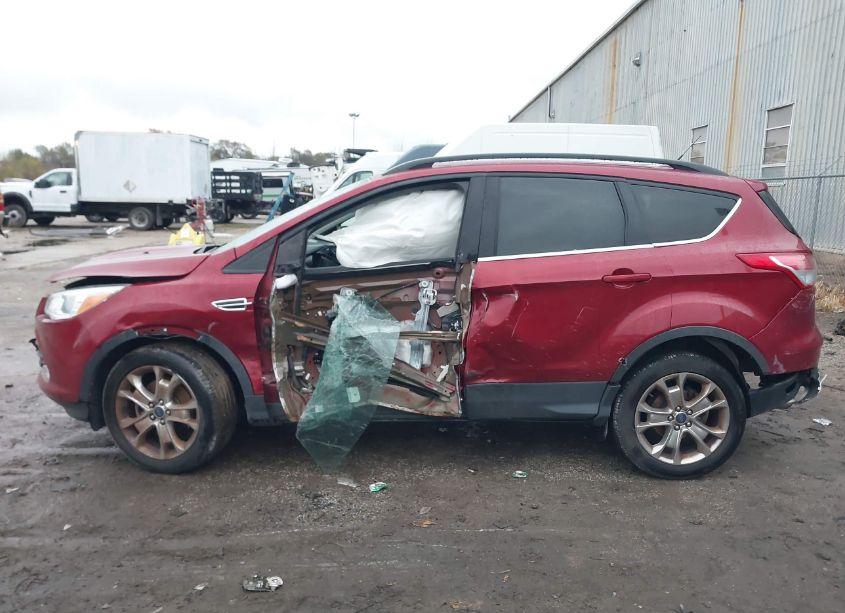 Photo 15 of 2016 Ford Escape SE (VIN 1FMCU0G93GUB23540)