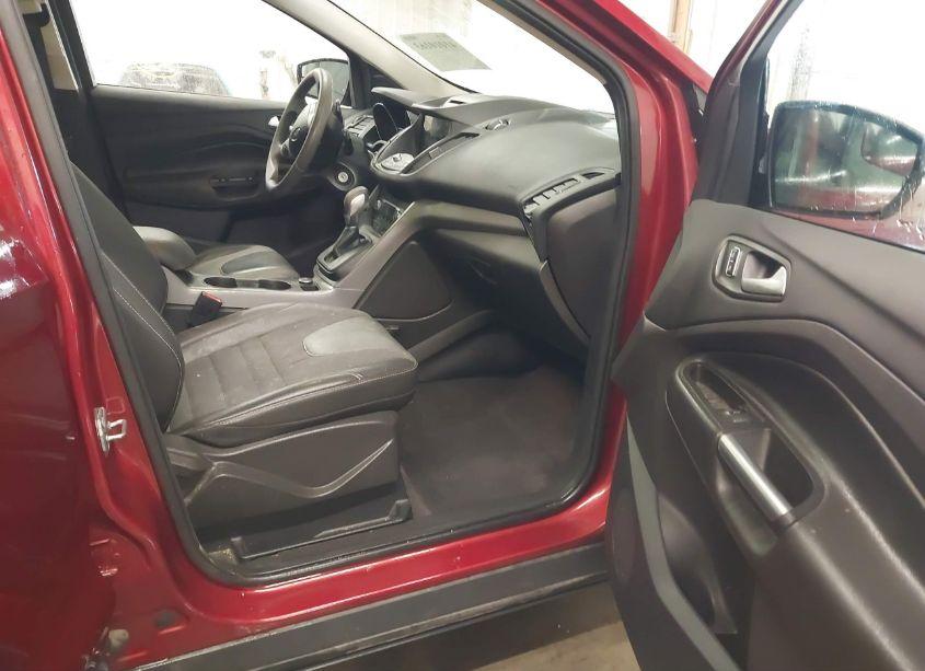 Photo 5 of 2016 Ford Escape SE (VIN 1FMCU0G93GUB55811)