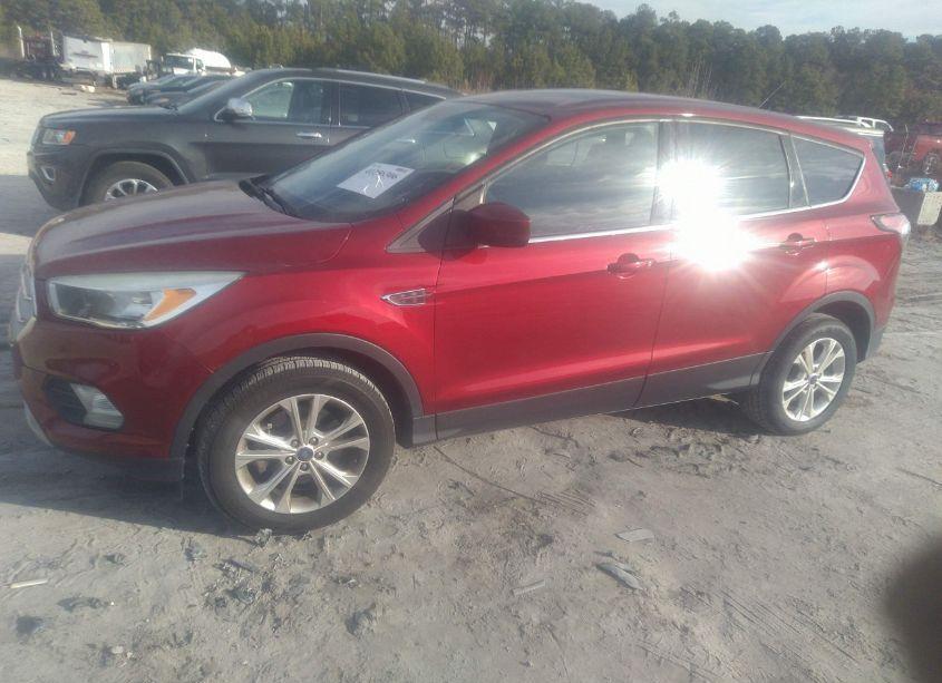 Photo 2 of 2017 Ford Escape SE (VIN 1FMCU0G93HUB04679)