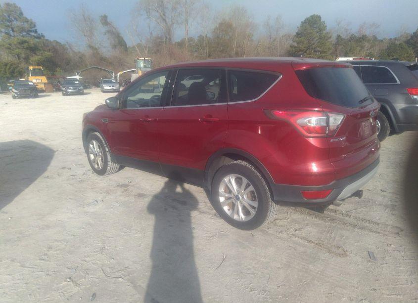 Photo 3 of 2017 Ford Escape SE (VIN 1FMCU0G93HUB04679)