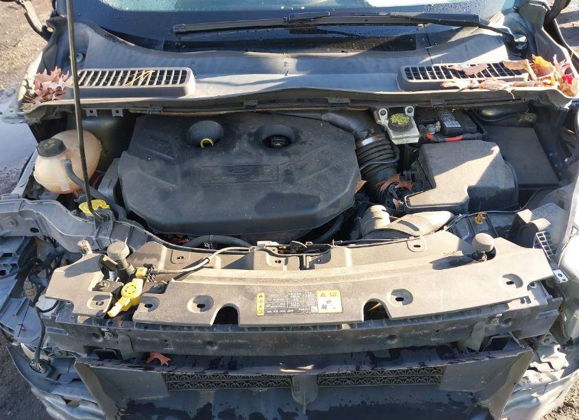 Photo 10 of 2017 Ford Escape SE (VIN 1FMCU0G93HUB67619)