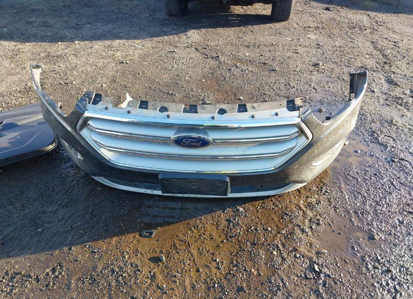 Photo 12 of 2017 Ford Escape SE (VIN 1FMCU0G93HUB67619)