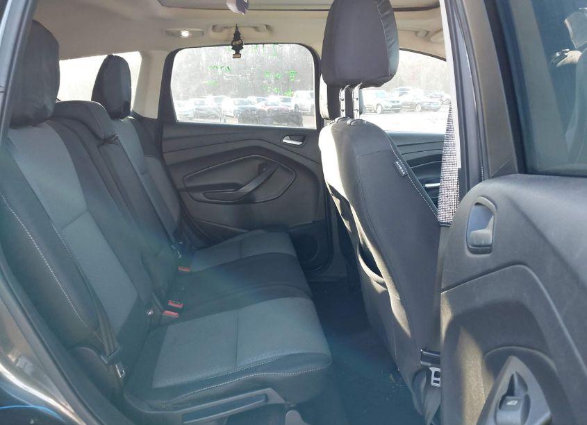 Photo 8 of 2017 Ford Escape SE (VIN 1FMCU0G93HUB67619)