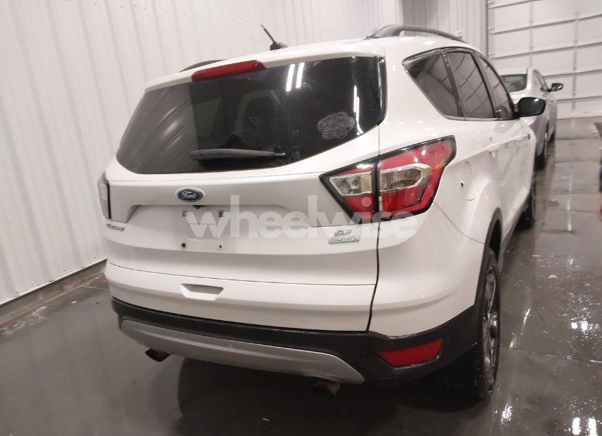Photo 17 of 2017 Ford Escape SE (VIN 1FMCU0G93HUB85568)