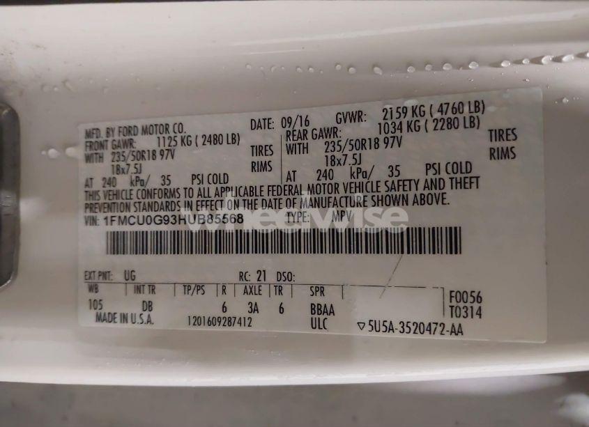 Photo 9 of 2017 Ford Escape SE (VIN 1FMCU0G93HUB85568)