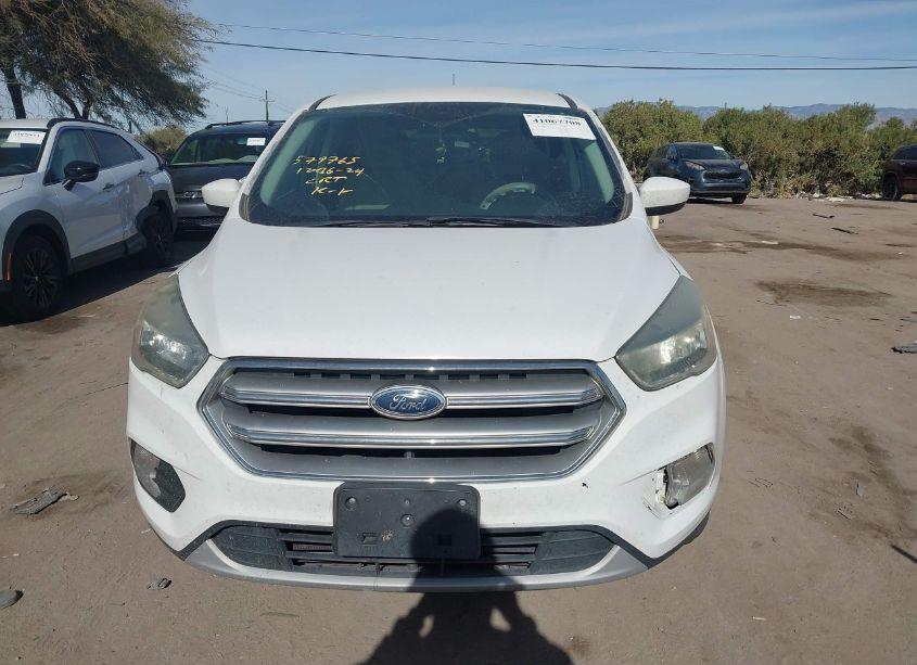 Photo 13 of 2017 Ford Escape SE (VIN 1FMCU0G93HUD45786)