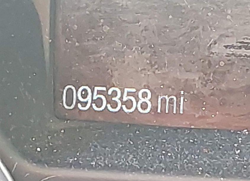 Photo 16 of 2017 Ford Escape SE (VIN 1FMCU0G93HUD45786)