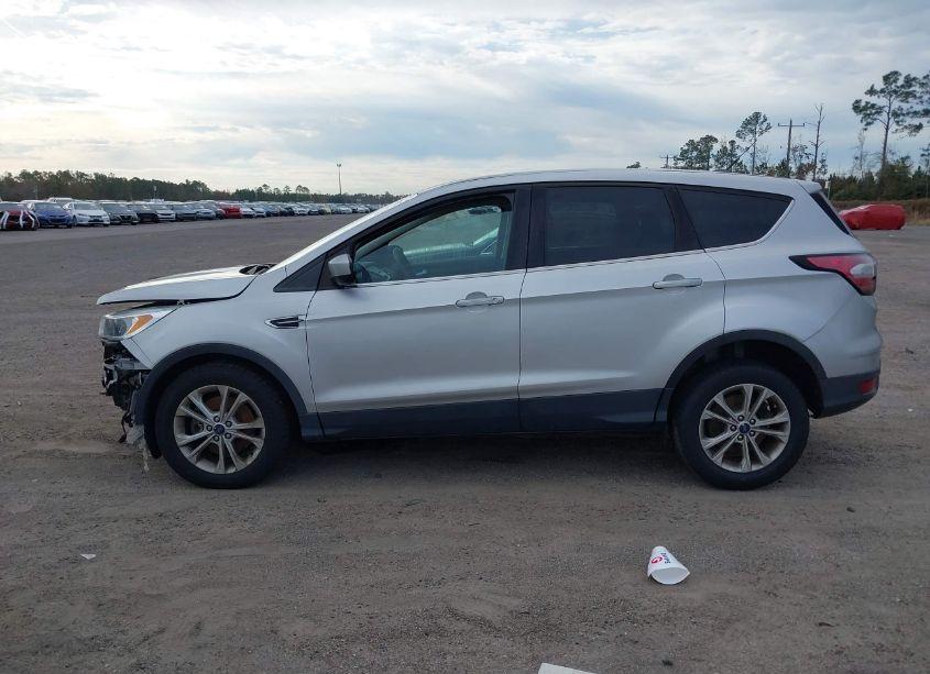 Photo 14 of 2017 Ford Escape SE (VIN 1FMCU0G93HUE65166)