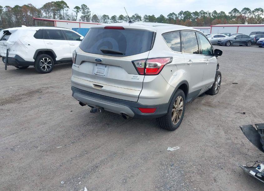 Photo 4 of 2017 Ford Escape SE (VIN 1FMCU0G93HUE65166)