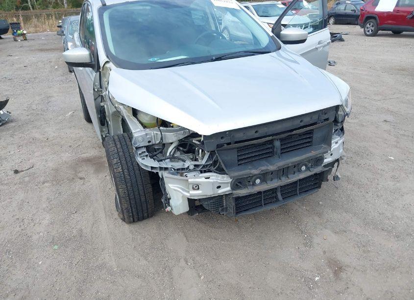 Photo 6 of 2017 Ford Escape SE (VIN 1FMCU0G93HUE65166)