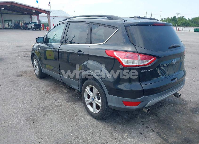 Photo 3 of 2013 Ford Escape SE (VIN 1FMCU0G94DUB90448)