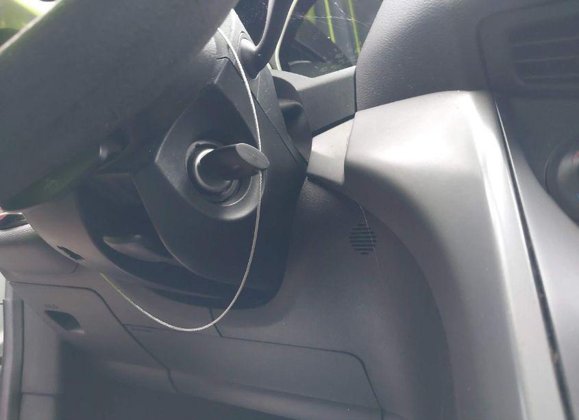 Photo 11 of 2013 Ford Escape SE (VIN 1FMCU0G94DUC34464)