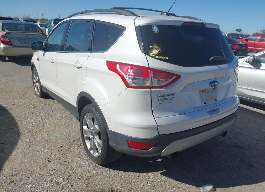 Photo 3 of 2013 Ford Escape SE (VIN 1FMCU0G94DUC34464)