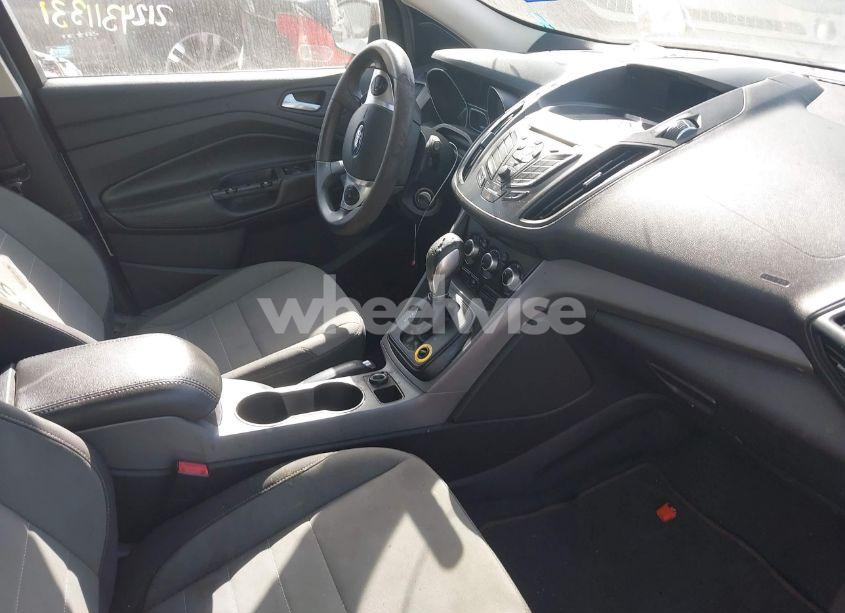 Photo 5 of 2014 Ford Escape SE (VIN 1FMCU0G94EUD32623)