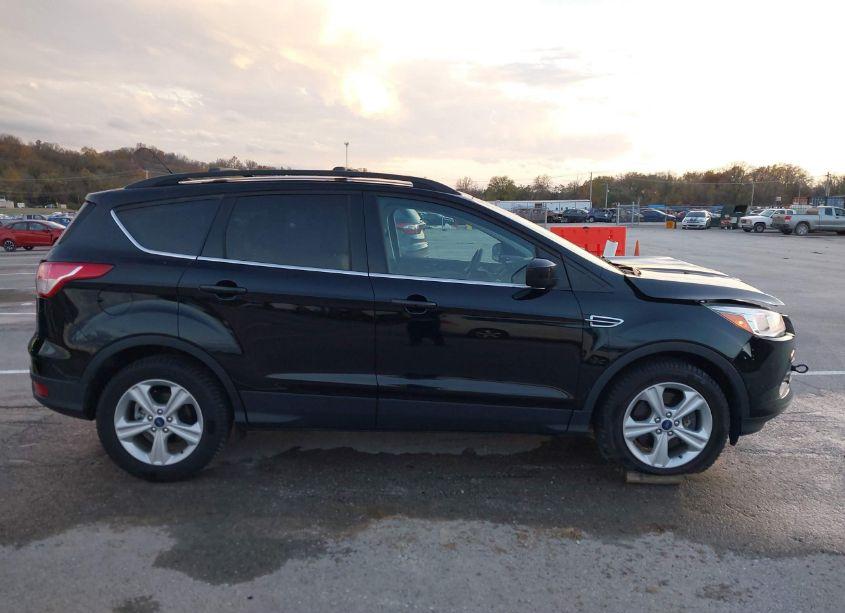 Photo 13 of 2016 Ford Escape SE (VIN 1FMCU0G94GUA97630)