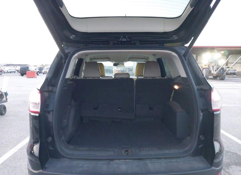 Photo 17 of 2016 Ford Escape SE (VIN 1FMCU0G94GUA97630)