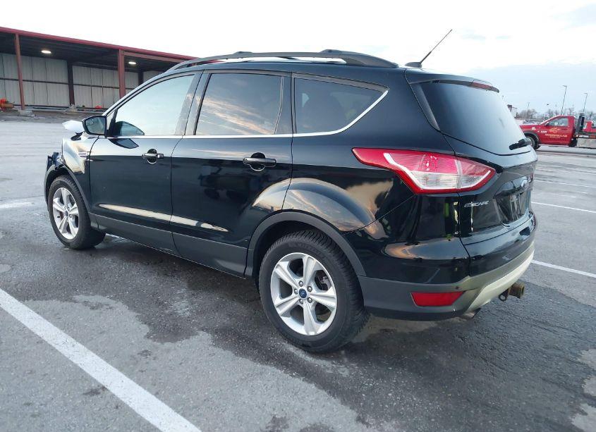 Photo 3 of 2016 Ford Escape SE (VIN 1FMCU0G94GUA97630)