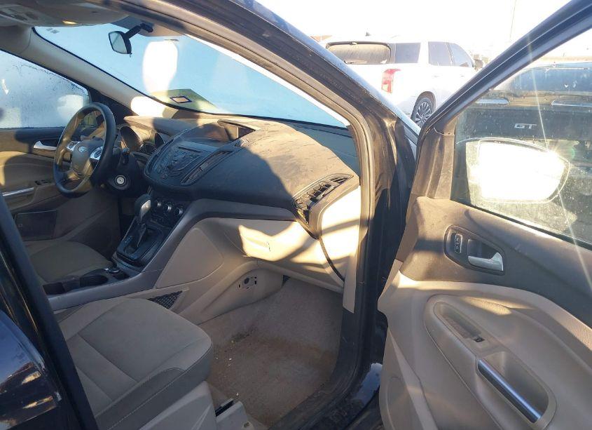 Photo 5 of 2016 Ford Escape SE (VIN 1FMCU0G94GUC29401)