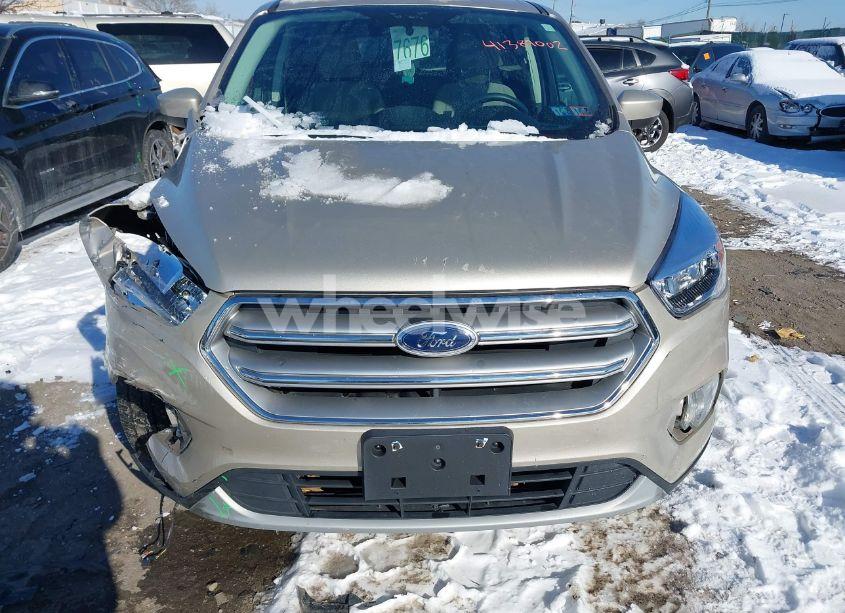 Photo 12 of 2017 Ford Escape SE (VIN 1FMCU0G94HUB72375)