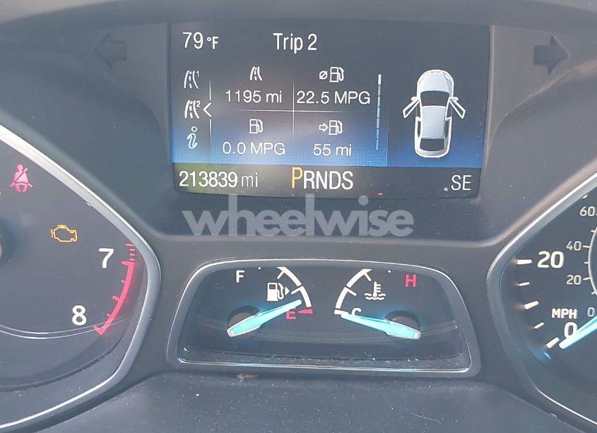 Photo 15 of 2017 Ford Escape SE (VIN 1FMCU0G94HUC96680)