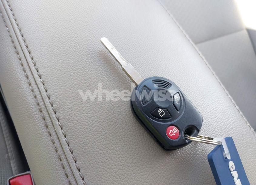 Photo 11 of 2017 Ford Escape SE (VIN 1FMCU0G94HUD56487)