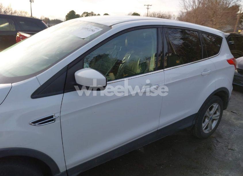 Photo 14 of 2013 Ford Escape SE (VIN 1FMCU0G95DUA97812)