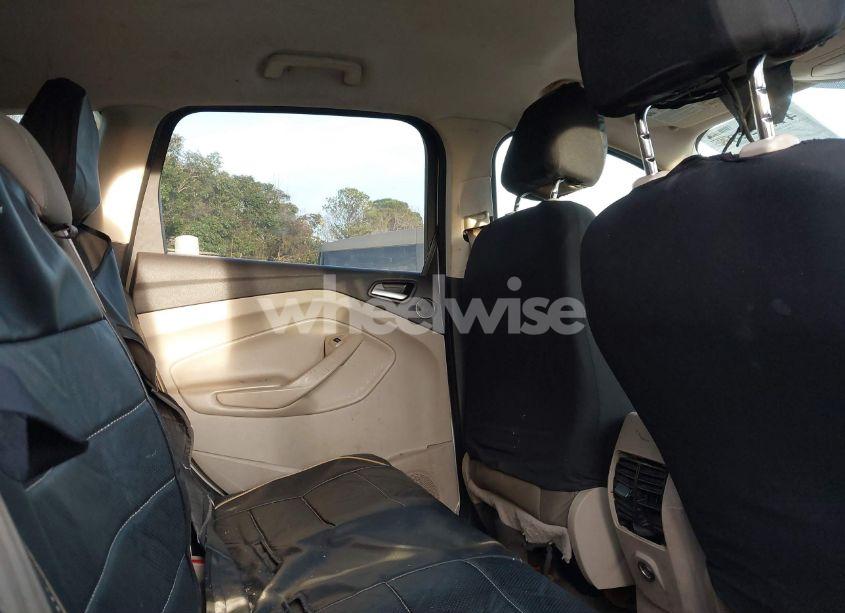 Photo 8 of 2013 Ford Escape SE (VIN 1FMCU0G95DUA97812)