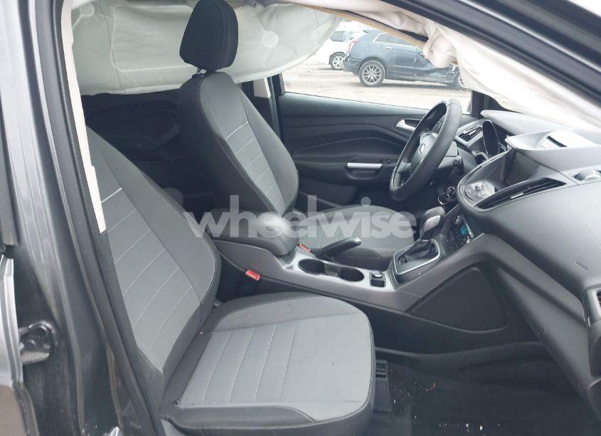 Photo 5 of 2013 Ford Escape SE (VIN 1FMCU0G95DUC32772)