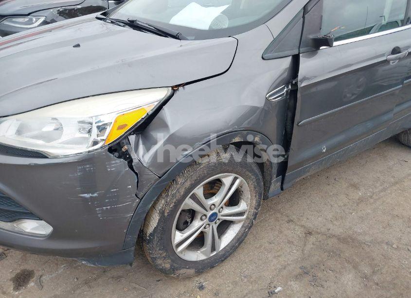 Photo 6 of 2013 Ford Escape SE (VIN 1FMCU0G95DUC32772)