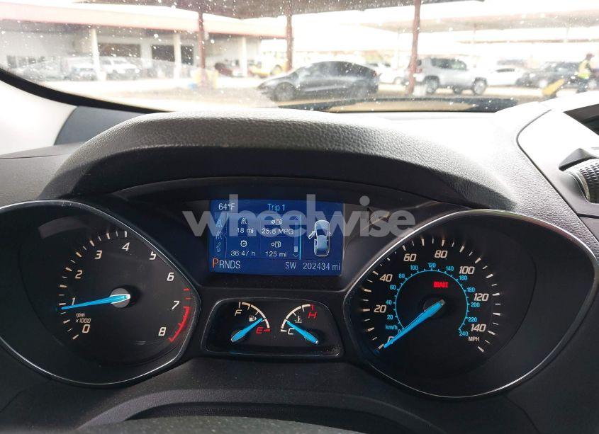 Photo 7 of 2013 Ford Escape SE (VIN 1FMCU0G95DUD02318)