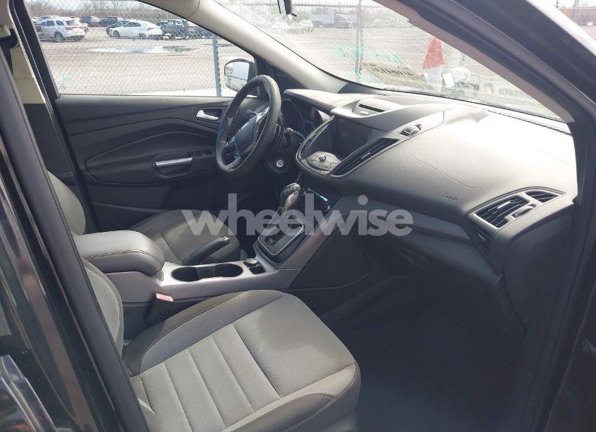 Photo 5 of 2013 Ford Escape SE (VIN 1FMCU0G95DUD23685)