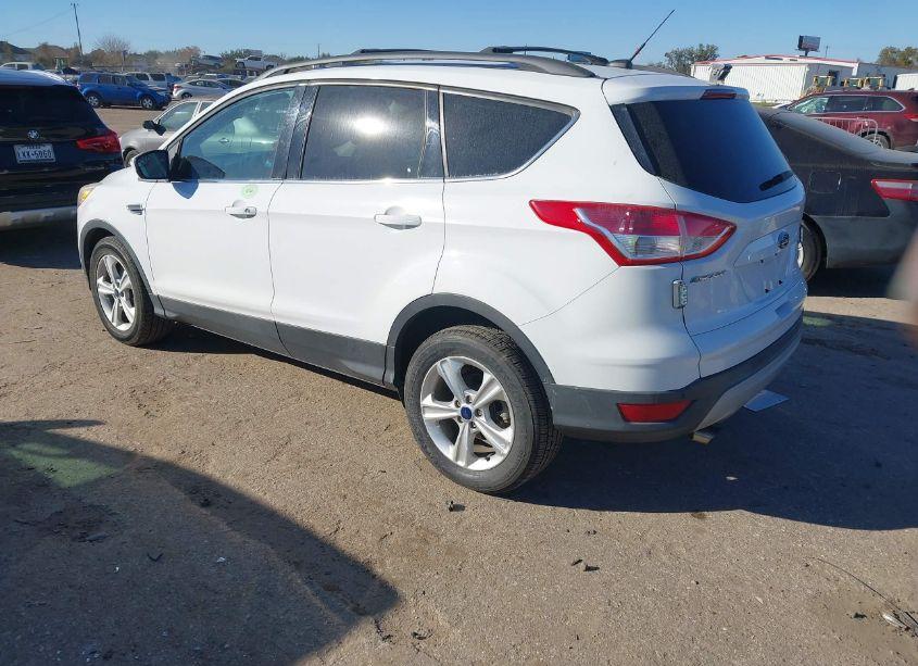 Photo 3 of 2013 Ford Escape SE (VIN 1FMCU0G95DUD78783)