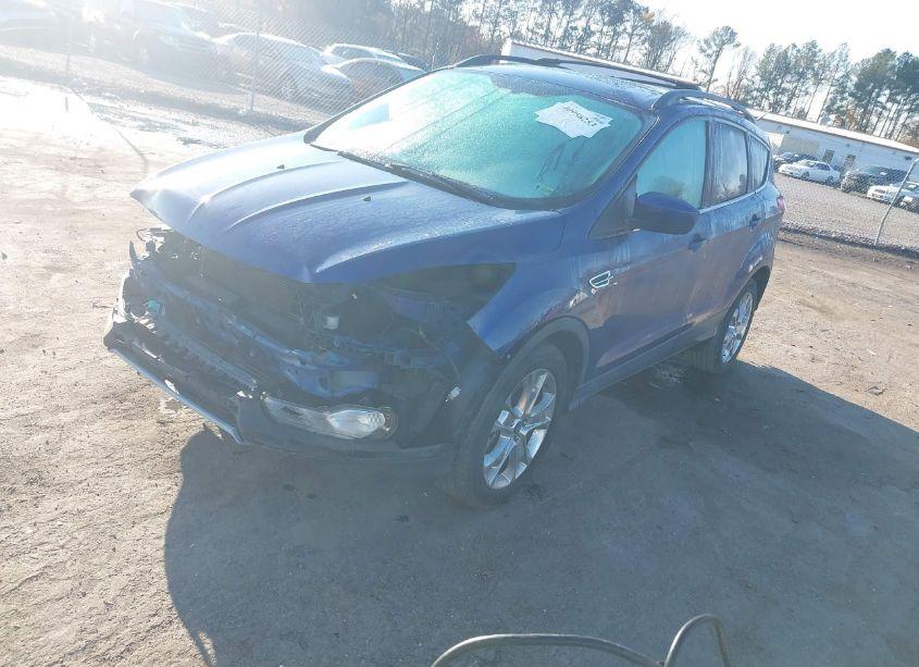 Photo 2 of 2013 Ford Escape SE (VIN 1FMCU0G95DUD91128)