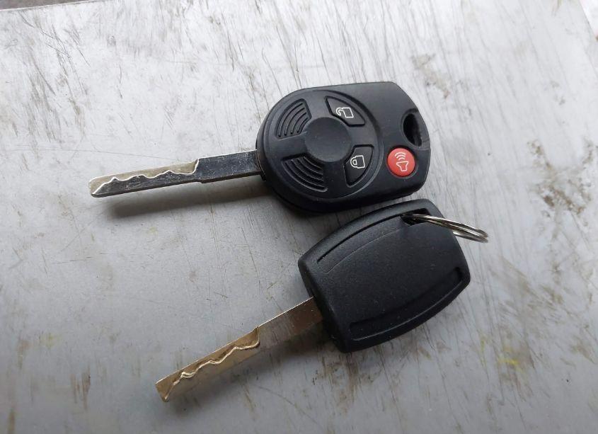 Photo 11 of 2014 Ford Escape SE (VIN 1FMCU0G95EUD16494)