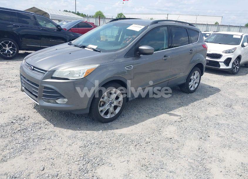 Photo 2 of 2014 Ford Escape SE (VIN 1FMCU0G95EUD91955)