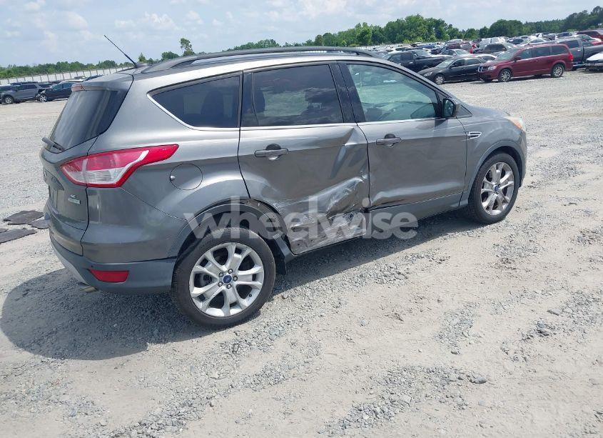 Photo 4 of 2014 Ford Escape SE (VIN 1FMCU0G95EUD91955)