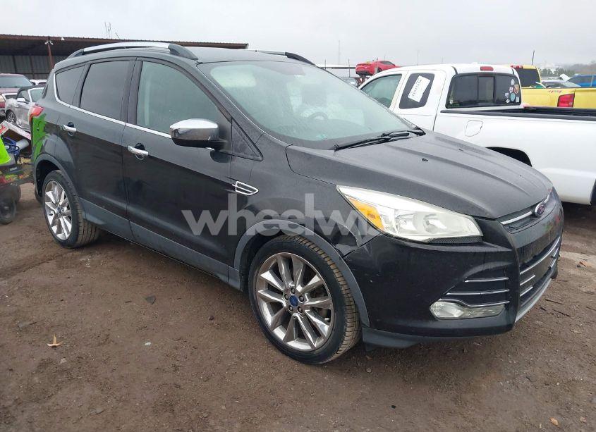 2015 Ford Escape SE (VIN 1FMCU0G95FUB80661) main photo