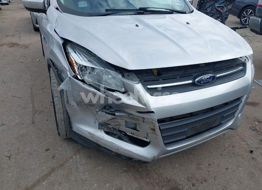 2015 Ford Escape SE (VIN 1FMCU0G95FUC44200) main photo